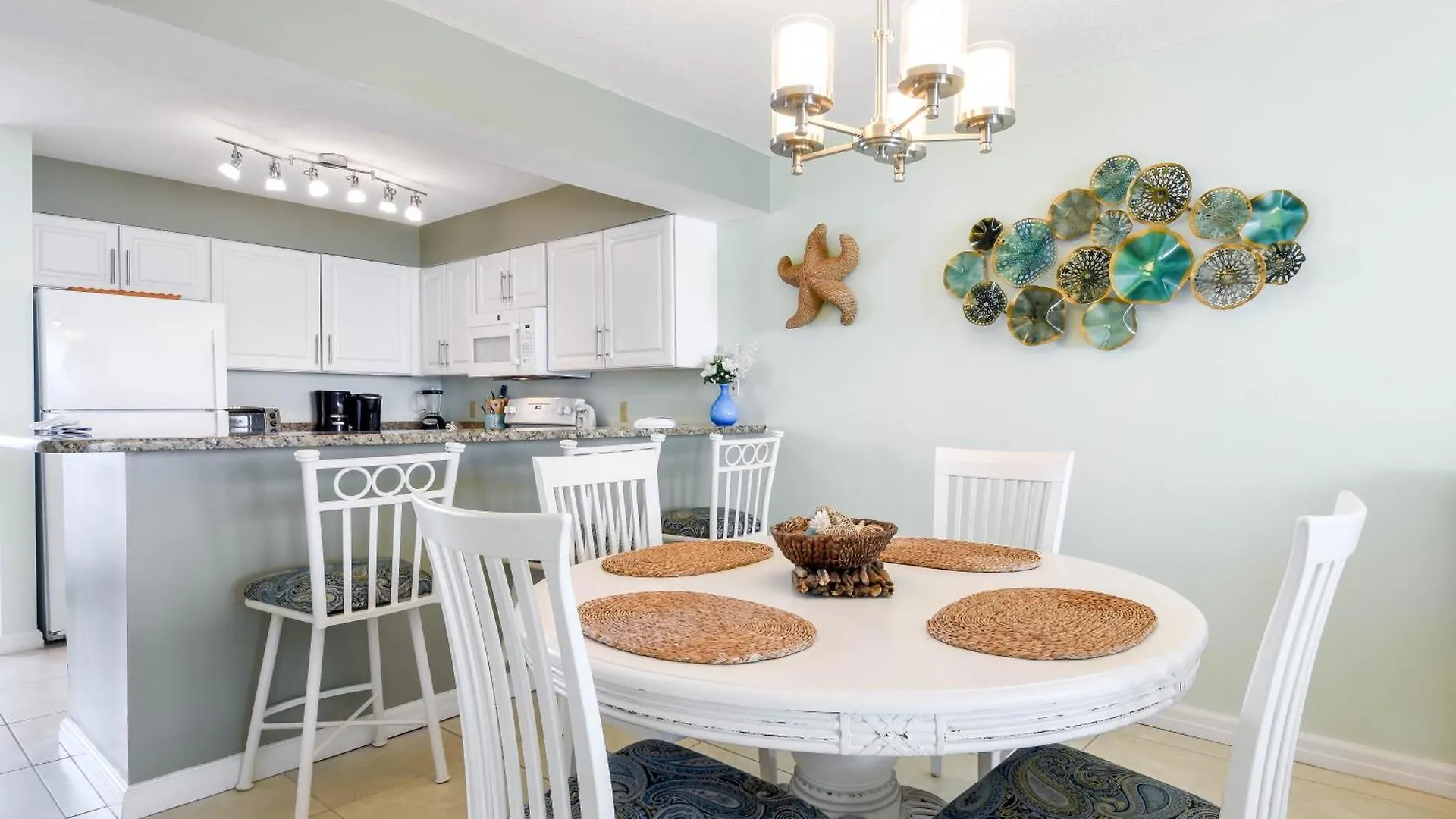 Pelican Beach Resort 2016 Destin 0*,