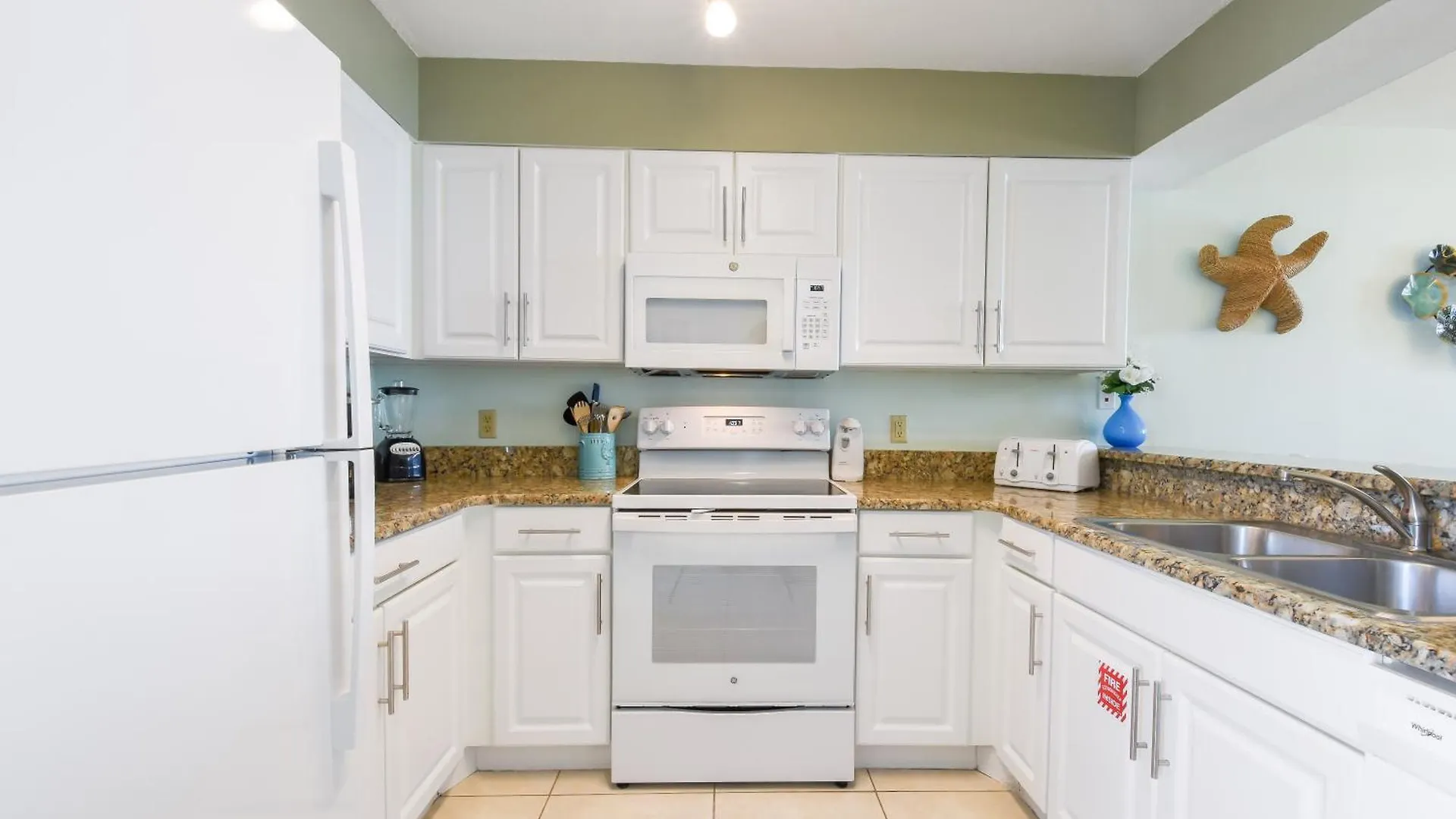 Pelican Beach Resort 2016 Destin Apartment